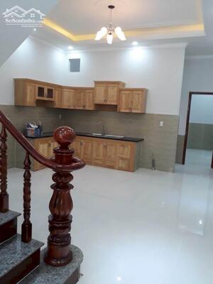 Bán nhanh căn nhà ngay KCN Cầu Tràm 5 x 16 - 1T1L giá 2tỷ4, SHR