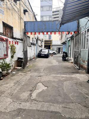 Cần tiền bán nhanh nhà Q1, giá chào mới chỉ 3.699 tỷ.