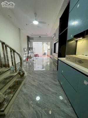 BÁN NHÀ PHỐ NGỌC LÂM - LONG BIÊN GIÁ ĐẦU TƯ