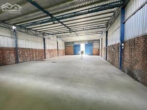 Cho thuê kho 300mét đỗ xuân hợp ngay the global city