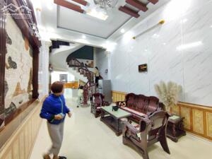 Cho thuê căn nhà 3 tầng tại Văn Cao - Hải An - Hải Phòng