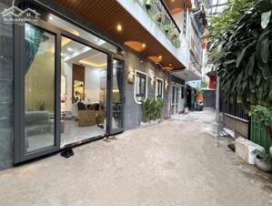 NHÀ ĐẸP Bình Thạnh, Hẻm Ô TÔ, 2 Tầng 3PN, Full nội thất, giá 5.x ty