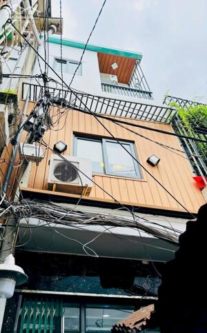 Bán Nhà Lạc Long Quân, Phường 8 Tân Bình, DTSD 50m2, 3Tầng 2PN. Chỉ 3.15 tỷ còn TL Với Chủ