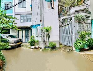 HIẾM, HẺM Ô TÔ, 3 Tầng 3PN, SD95m2, P4 Phú Nhuận, giá 5.x ty