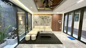 Bán nhà Hoàng Văn Thái Thanh Xuân, 6 tầng thang máy, phân lô quân đội, sổ đỏ