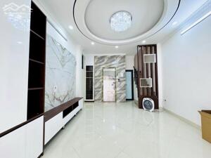 Nhà cực đẹp 52m2x6T thang máy, full nội thất, sân để xe riêng, ngõ thoáng sáng phố Vĩnh Phúc