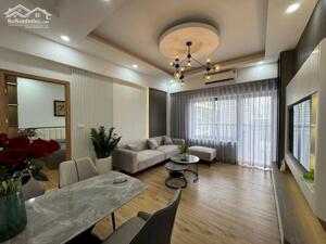 Bán gấp căn hộ chung cư quận Cầu Giấy – DT 128m2 - Giá chỉ 8 tỷ 7.