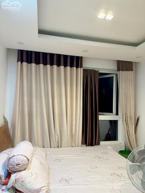 Bán căn hộ Sky Center, 2PN , 2WC , 74m2, Full Nội Thất , Giá : 6 Tỷ , bao hết , Liên Hệ : 0395737538
