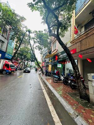 Bán mảnh đất mặt phố TT CẦU GIẤY Hà Nội