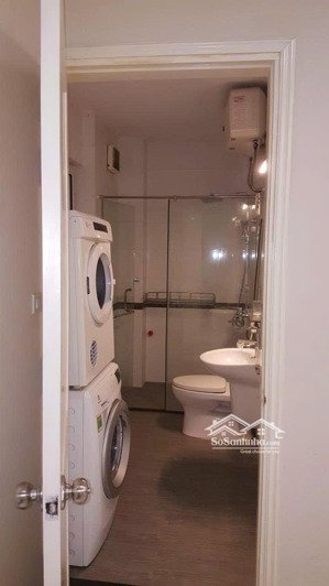 nhà 1 tầng ngõ 5 từ hoa - tây hồ. diện tích 100m2 mặt tiền 10m x 2 phòng x 2 vệ sinh