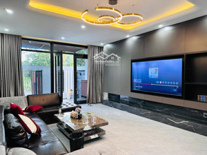 cho thuê nhà nguyên căn để làm văn phòng - nhà full nội thất cao cấp để ở