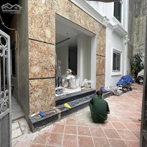 Siêu phẩm Tây Hồ - Võng Thị - Nhà đẹp ở luôn - Lô góc - chỉ 200Tr/m2.