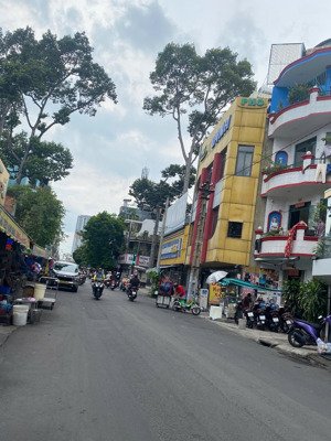 bán nhà mặt tiền kinh doanh quận 10-dt: 5x10m, 5 tầng-giá 21.5 tỷ tl