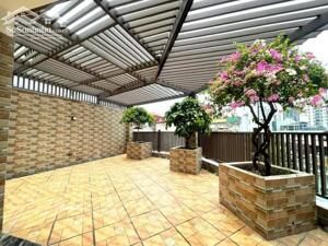 Bán nhà gần Ngã Tư Trôi phân lô vỉa hè ôtô tránh 60m,dân xây 5 tầng thang máy chỉ hơn 9 tỷ