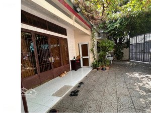 mặt tiền kinh doanh đường số... p. hiệp phú quận 9 gần ngã tư thủ đức 203m2(10x20) đường 6m thông