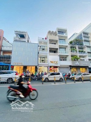 cho thuê nhà nguyên căn 4 tầng mặt tiền hai bà trưng, 80m2, 6pn, 7wc chỉ 80tr/th