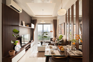 chính chủ gửi bán căn hộ 2pn2wc - 73 m2 nhà đẹp dọn vào ở ngày giá bán 7.4 tỷ