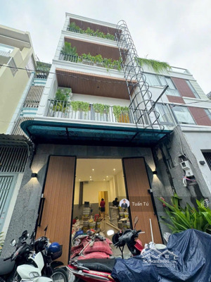 tòa nhà chdv cạnh hutech, ngang khủng 5,2x16m vuông 3 tầng kế metro, sát mặt tiền điện biên phủ p25