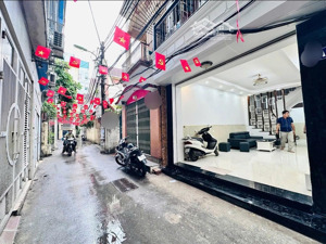 nhà mặt ngõ oto đỗ cửa_48m2_lô góc 3 thoáng_ngõ thông kd sầm uất_40m ra mặt phố_nhà đẹp ở