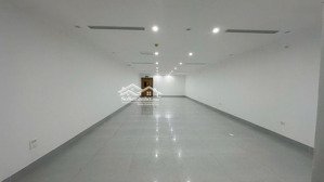 cho thuê văn phòng lò đúc tòa nhà mới đẹp, full tiện ích, pccc, điều hòa âm trần, vào ngay