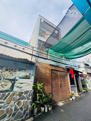 giá rẻ bất ngờ! nhà 3 tầng[40m2] hxh huỳnh mẫn đạt quận 5 sổ riêng, 4,28 tỷ công chứng trong ngày!