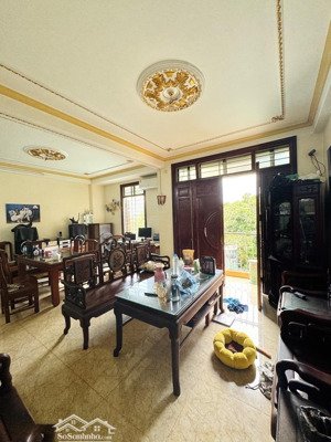 bán nhà riêng phố trần cung ngõ gần ô tô vừa ở vừa cho thuê giá 15,3 tỷ.