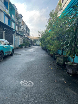 đất thổ cư hẻm 6m sát mt thạnh lộc 19 quận 12 - 137m2 (6x24) - chỉ 6,8 tỷ