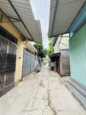 ngay đh đại nam - phố xốm - lô góc 2 mặt thoáng 35m2 - mt 5,5m - 4t. nhỉnh 6,5tỷ (có bớt) 6 ngủ