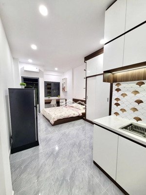 siêu phẩm dòng tiền q10 - gần 3 tháng 2 - 7 phòng chdv - full khách - nhỉnh 9t