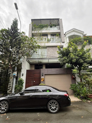 bán mt khan hiếm thái ly, phường thảo điền - dt 5,5 x 18 m - 3 tầng - đang cho thuê - giá 23,5 tỷ