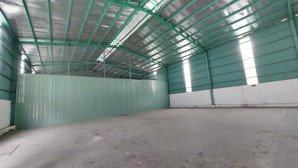 cho thuê kho xưởng quận 7 dt 700m trần cao 8m đạt chuẩn.