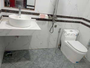 bán gấp nhà phúc lợi 5tầng 3pn mới tinh, ô tô nhỉnh 5 tỷ