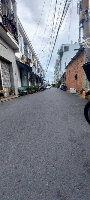 chính chủ bán nhà trệt lầu gần gò vấp