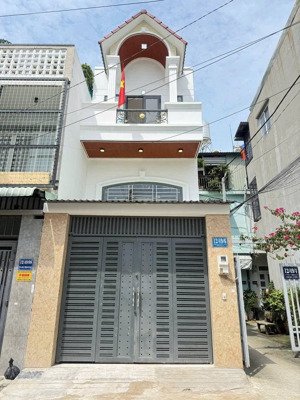 bán nhà tl 27. thạnh lộc. q12. dt 4 x16. giá 5 tỷ 390
