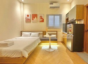 căn hộ mới khai trương - 30m2 - full nội thất - ngay bờ kè trường sa - quận phú nhuận