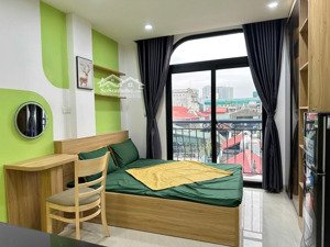 toà ccmn dòng tiền - vương thừa vũ. 26 phòng, 126m2 x 7 tầng thang máy. giá 37 tỷ.