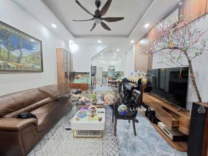 có 1 không 2 ! gần ngoại giao đoàn ! 80m, 4 tầng, thang máy, ô tô tránh, full đồ, kinh doanh, 22 tỷ