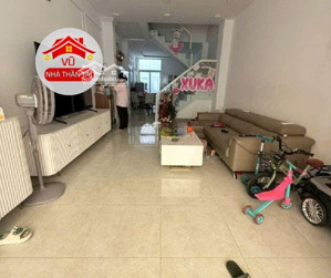 bán nhà hẽm xe hơi 10 m , nguyễn tất thành, q.4, 3 tầng, 3,9m x 20,2m, 79,5 m2, giá 14,6 tỷ.