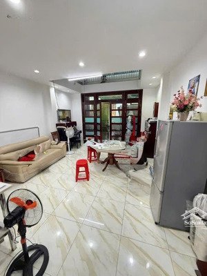 bán nhà phan văn trị thông nguyễn trãi p.7, q.5 dt 51m (3.4x15m) 4 tầng 3pn giá 9.5 tỷ