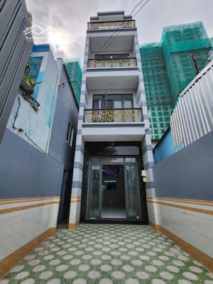 bán nhà 4 tầng 68m bình đông, quận 8 hẻm 4m thông sổ hồng riêng, hoàn công đủ chỉ nhỉnh 5 tỷ