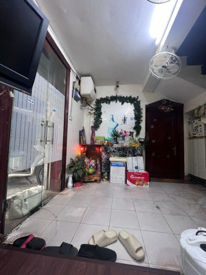 hiếm! mp lý nam đế, 46m2 xây 4tầng cần bán gấp