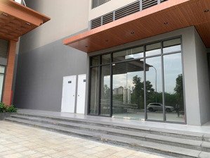 chính chủ cho thuê shop chân đế vị trí đẹp toà the canopy - smart city _tc101s08
55m2