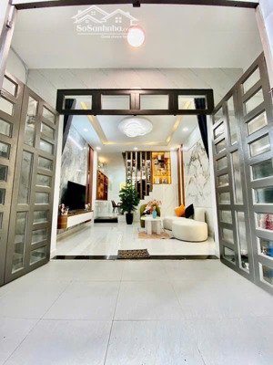 siêu phẩm nhà 4 tầng full nội thất - hẻm ô tô - gần lê văn khương - giá tốt