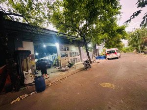 chủ cần bán gấp nhà xưởng ở quốc lộ 13, hiệp bình phước