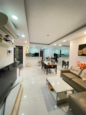 cần bán gấp cc viva riverside dt 60m2 2pn 1wc ntcb giá 2,9 tỷ lh tuấn