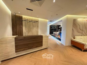 office for rent in district 1 - located in ham nghi street - financial area