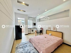 cho thuê phòng có ban công full nội thất ngay trung tâm quận 1 gần cầu ông lãnh dọn vào là ở