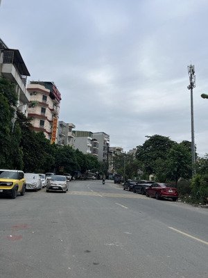 phân lô mỗ lao, hiếm đẹp nhà 5 tầng. mặt tiền vip 7,07m, giá tốt nhất khu vực 18,8 tỷ