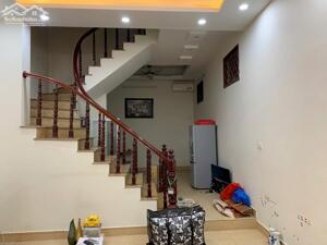 Cho thuê nhà làm CHDV ngõ 199 Hồ Tùng Mậu, Nam Từ Liêm 45m x 4T, 4PN giá 13 triệu