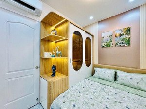 nhà đẹp lung linh - 2 tầng - 24m2 - nguyễn văn lạc - giá 4.7 tỷ